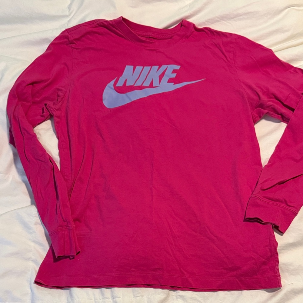 Nike Men’s Long-Sleeve Logo Tee in Bright Pink